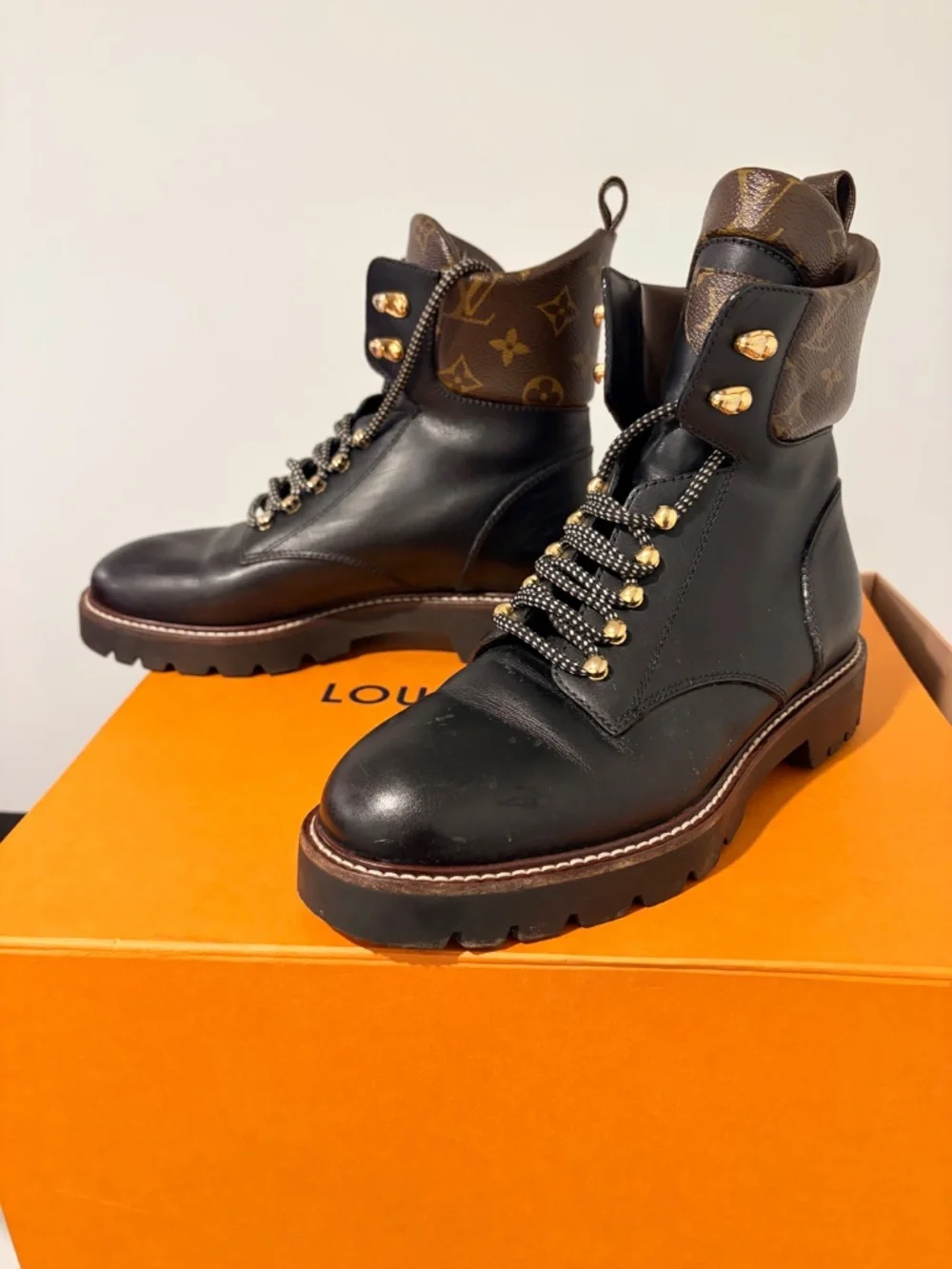 LV Boots - Picture 3 of 3